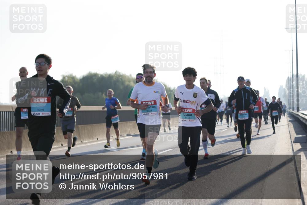03.10.2025 - Köhlbrandbrückenlauf Jannik Wohlers http://msf.ph/oto/9057981 03.10.2025 09:13:51 Position 3 3789, 24, 3338, 1112 meine-sportfotos.de