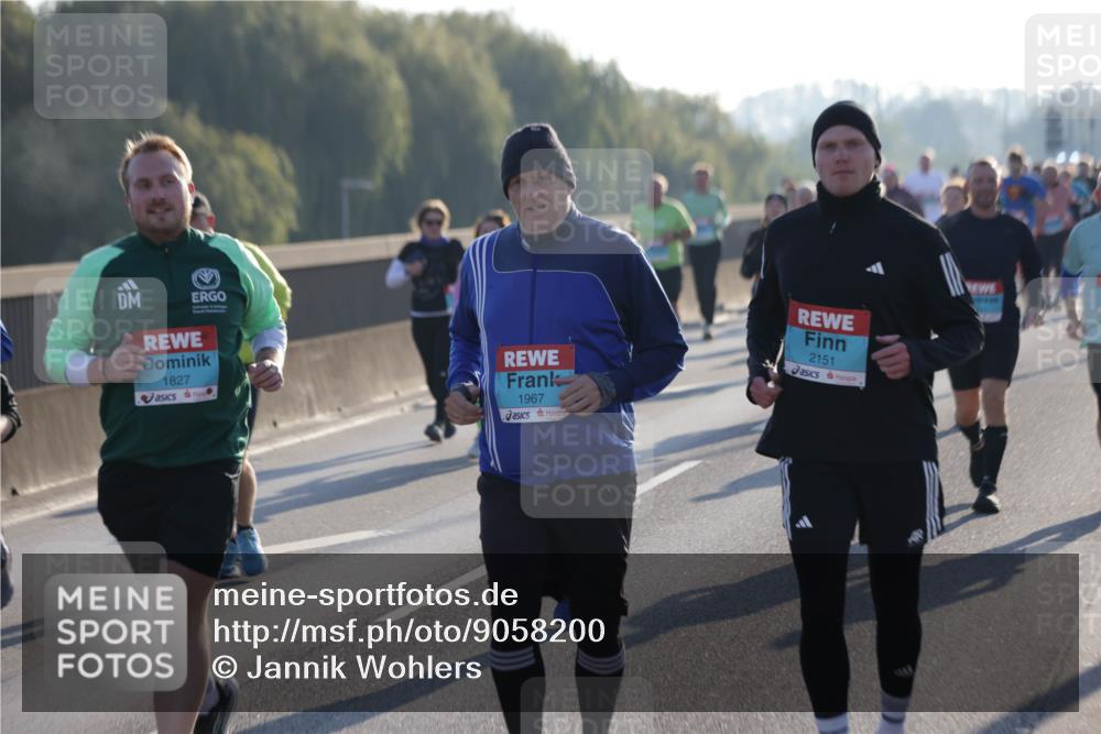 03.10.2025 - Köhlbrandbrückenlauf Jannik Wohlers http://msf.ph/oto/9058200 03.10.2025 09:21:34 Position 3 1827, 1967, 2151 meine-sportfotos.de