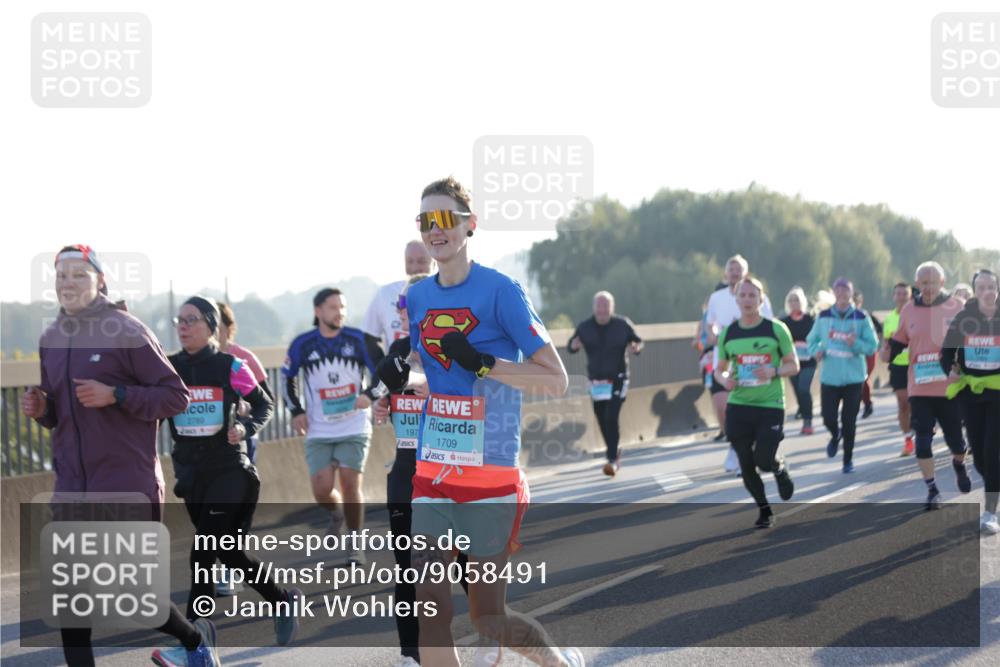03.10.2025 - Köhlbrandbrückenlauf Jannik Wohlers http://msf.ph/oto/9058491 03.10.2025 09:21:49 Position 3 2789, 197, 1709 meine-sportfotos.de