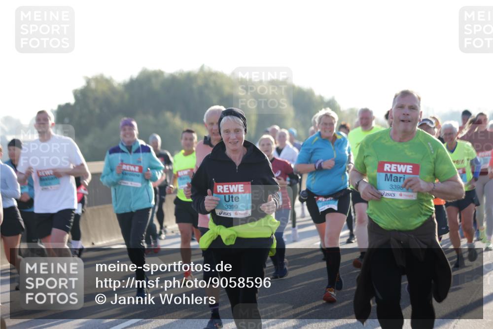 03.10.2025 - Köhlbrandbrückenlauf Jannik Wohlers http://msf.ph/oto/9058596 03.10.2025 09:21:51 Position 3 3399, 3398 meine-sportfotos.de