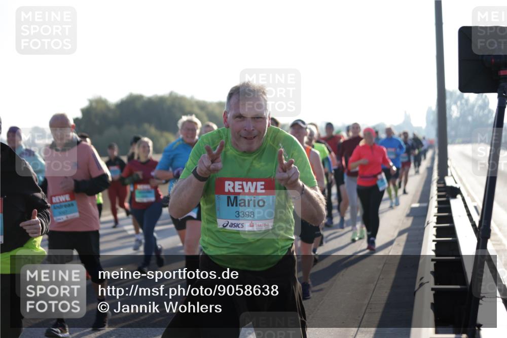 03.10.2025 - Köhlbrandbrückenlauf Jannik Wohlers http://msf.ph/oto/9058638 03.10.2025 09:21:52 Position 3 3097, 3398 meine-sportfotos.de