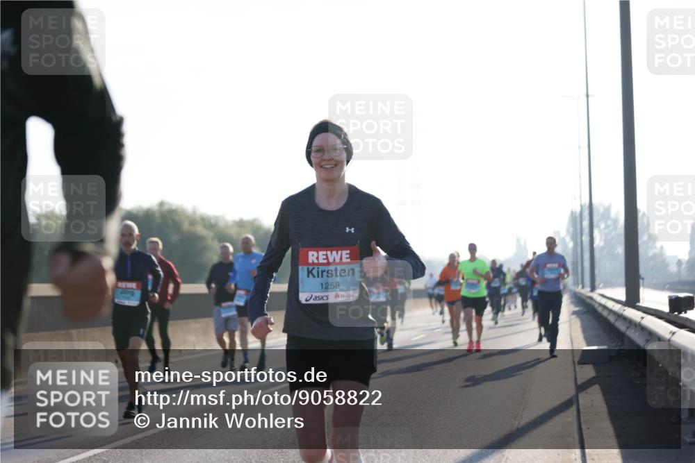 03.10.2025 - Köhlbrandbrückenlauf Jannik Wohlers http://msf.ph/oto/9058822 03.10.2025 09:14:10 Position 3 1258 meine-sportfotos.de