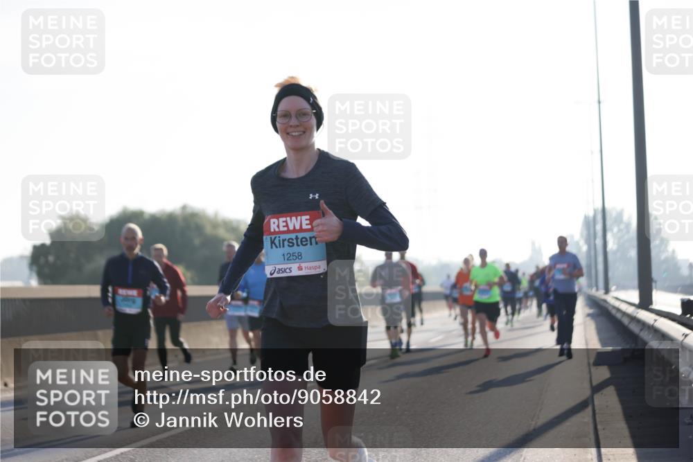 03.10.2025 - Köhlbrandbrückenlauf Jannik Wohlers http://msf.ph/oto/9058842 03.10.2025 09:14:10 Position 3 1258 meine-sportfotos.de