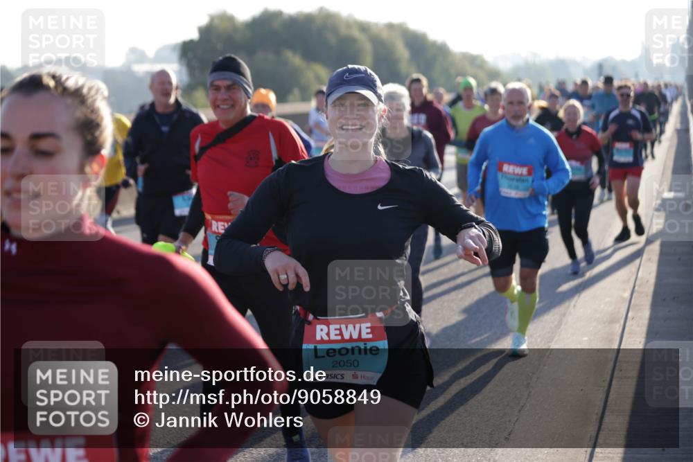03.10.2025 - Köhlbrandbrückenlauf Jannik Wohlers http://msf.ph/oto/9058849 03.10.2025 09:21:57 Position 3 2050 meine-sportfotos.de