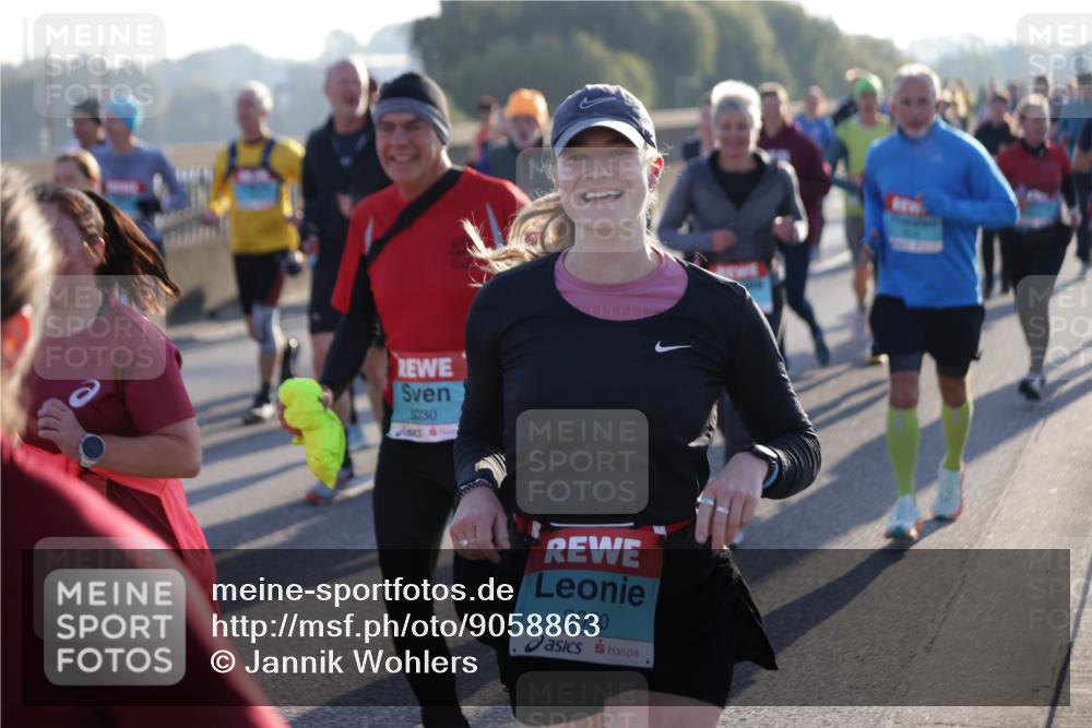 03.10.2025 - Köhlbrandbrückenlauf Jannik Wohlers http://msf.ph/oto/9058863 03.10.2025 09:21:57 Position 3 3030, 2050 meine-sportfotos.de