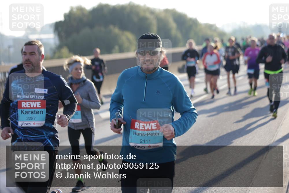 03.10.2025 - Köhlbrandbrückenlauf Jannik Wohlers http://msf.ph/oto/9059125 03.10.2025 09:22:03 Position 3 2287, 2111 meine-sportfotos.de