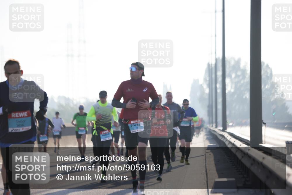 03.10.2025 - Köhlbrandbrückenlauf Jannik Wohlers http://msf.ph/oto/9059163 03.10.2025 09:14:18 Position 3 9504, 3118 meine-sportfotos.de