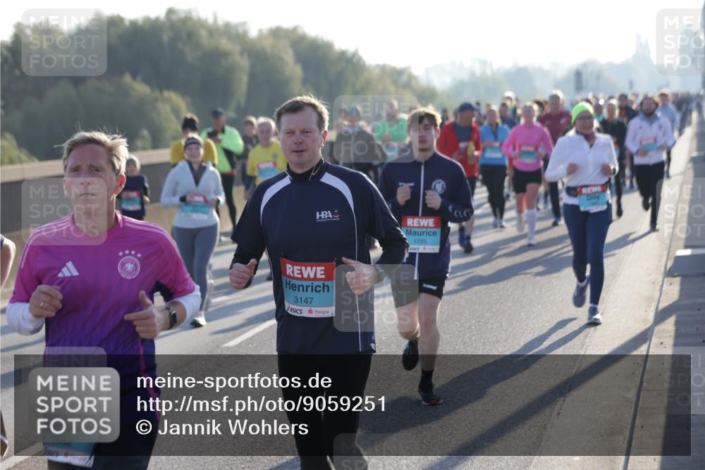 03.10.2025 - Köhlbrandbrückenlauf Jannik Wohlers http://msf.ph/oto/9059251 03.10.2025 09:22:10 Position 3 3562, 3147, 1725 meine-sportfotos.de
