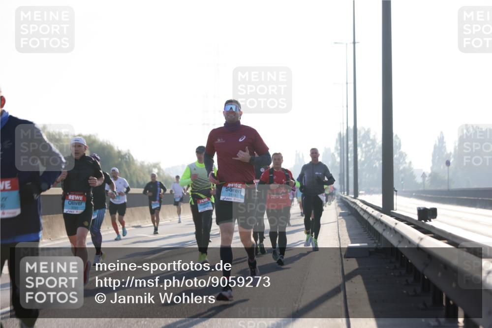 03.10.2025 - Köhlbrandbrückenlauf Jannik Wohlers http://msf.ph/oto/9059273 03.10.2025 09:14:20 Position 3 3091, 3118 meine-sportfotos.de