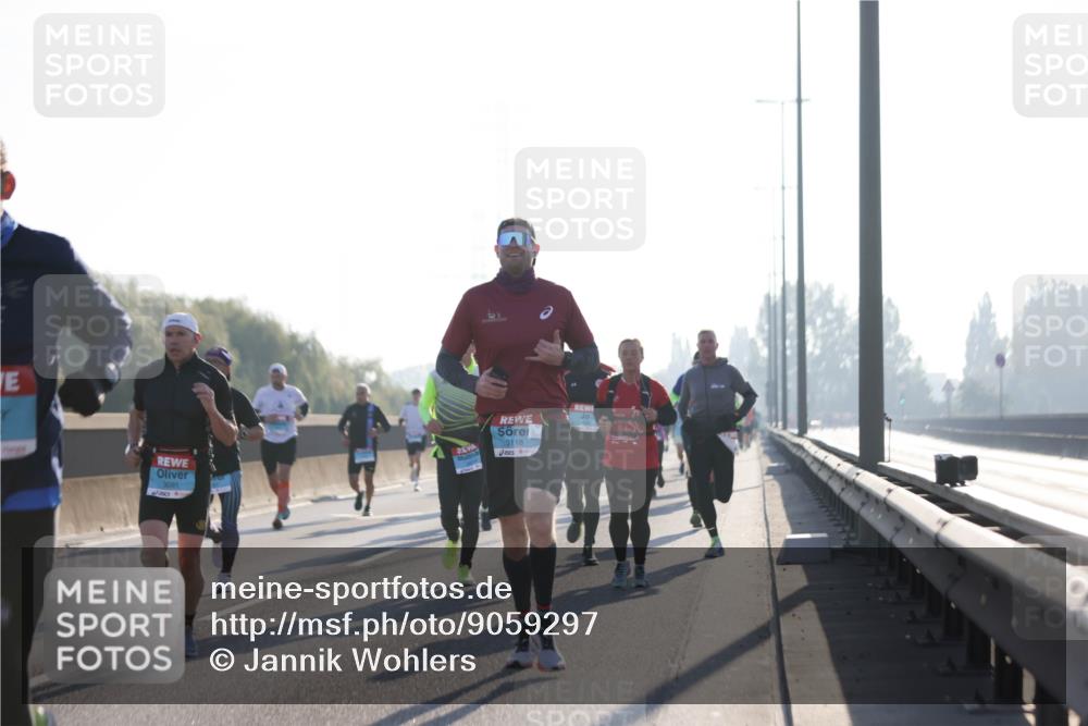 03.10.2025 - Köhlbrandbrückenlauf Jannik Wohlers http://msf.ph/oto/9059297 03.10.2025 09:14:20 Position 3 3091, 3118 meine-sportfotos.de