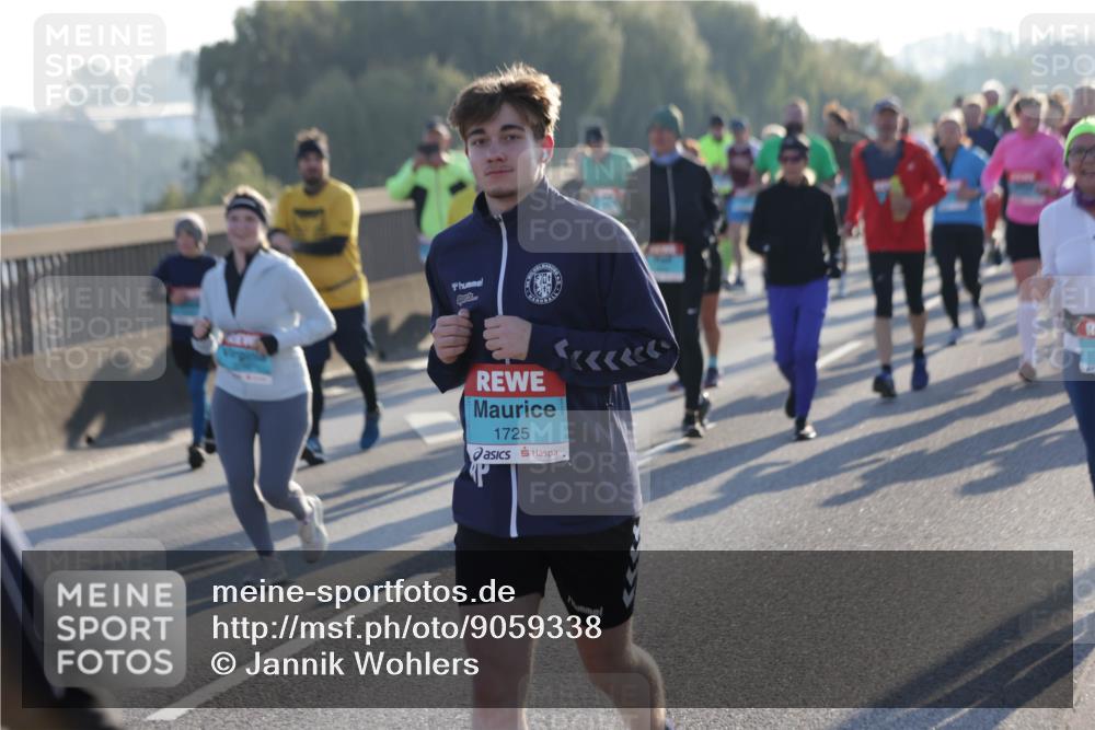 03.10.2025 - Köhlbrandbrückenlauf Jannik Wohlers http://msf.ph/oto/9059338 03.10.2025 09:22:12 Position 3 1725 meine-sportfotos.de