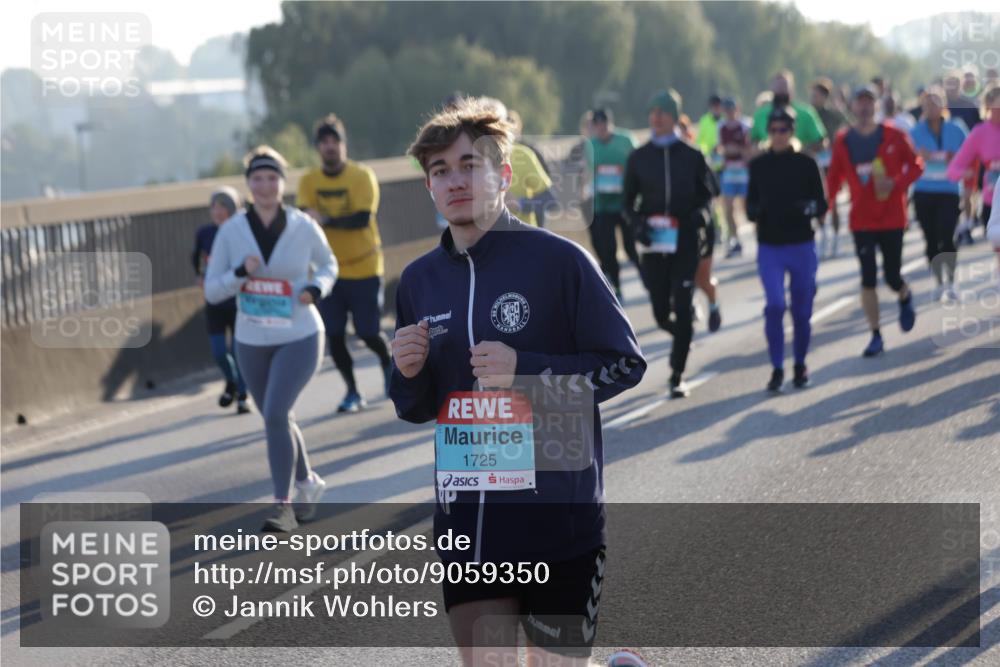 03.10.2025 - Köhlbrandbrückenlauf Jannik Wohlers http://msf.ph/oto/9059350 03.10.2025 09:22:12 Position 3 1725 meine-sportfotos.de
