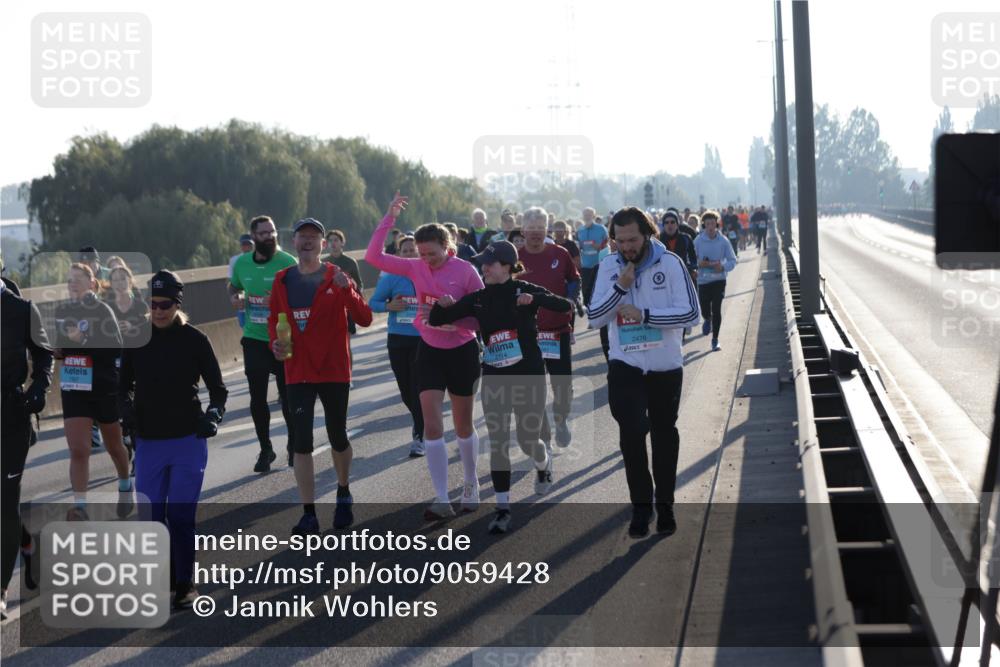 03.10.2025 - Köhlbrandbrückenlauf Jannik Wohlers http://msf.ph/oto/9059428 03.10.2025 09:22:15 Position 3 2114, 2476 meine-sportfotos.de