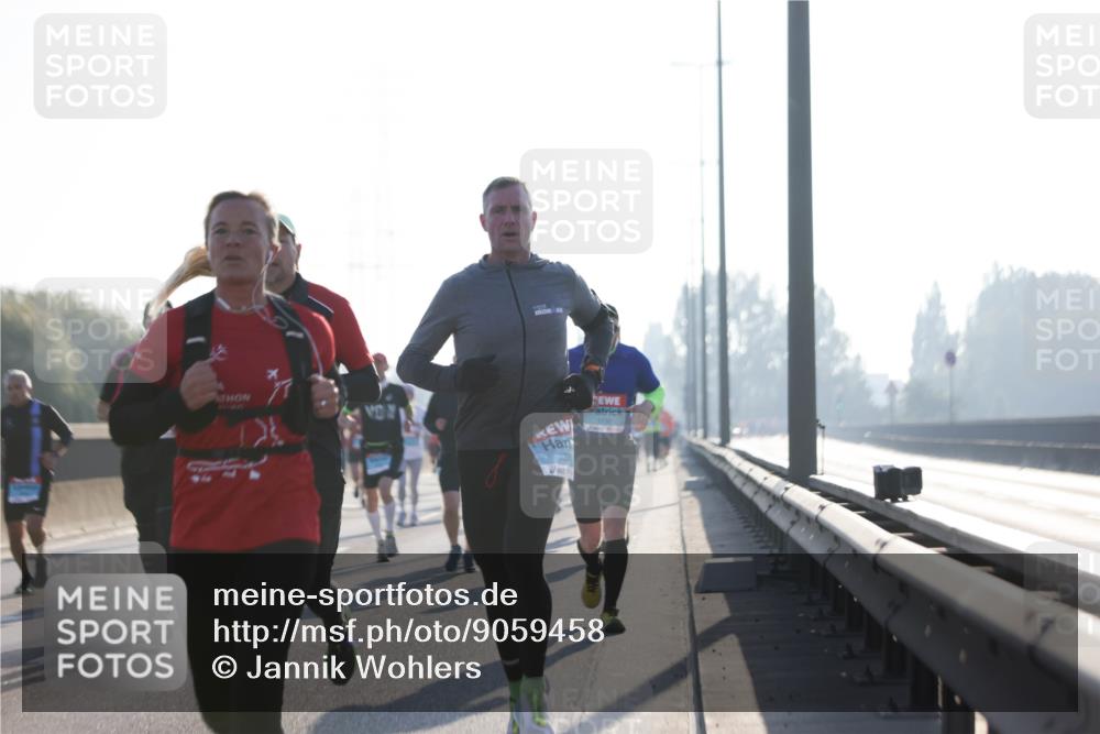 03.10.2025 - Köhlbrandbrückenlauf Jannik Wohlers http://msf.ph/oto/9059458 03.10.2025 09:14:23 Position 3 1132 meine-sportfotos.de