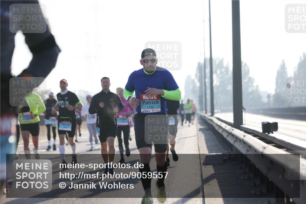 03.10.2025 - Köhlbrandbrückenlauf Jannik Wohlers http://msf.ph/oto/9059557 03.10.2025 09:14:25 Position 3 1132 meine-sportfotos.de