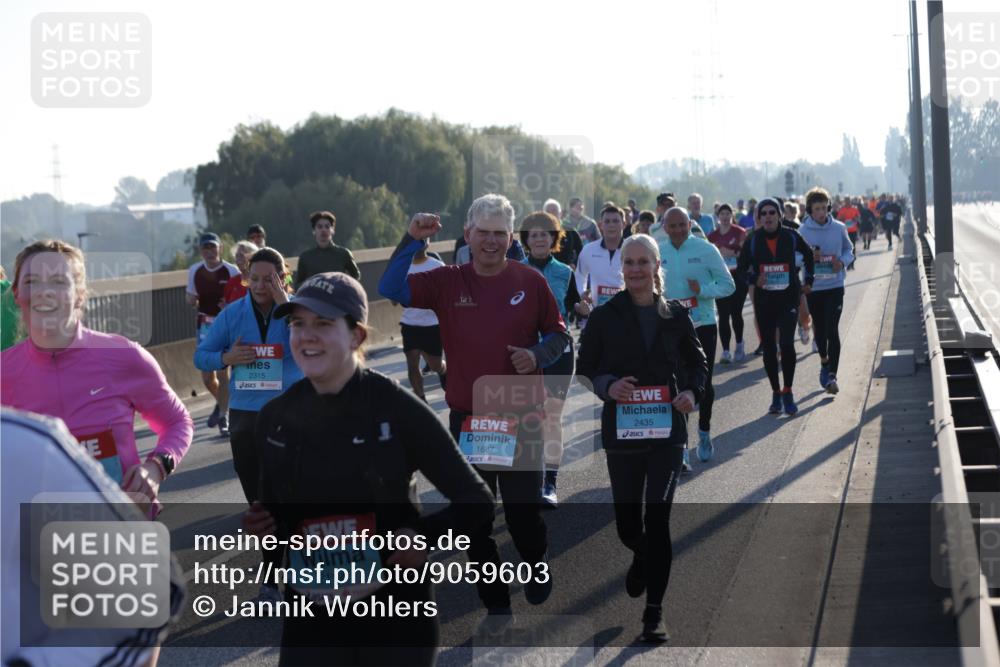 03.10.2025 - Köhlbrandbrückenlauf Jannik Wohlers http://msf.ph/oto/9059603 03.10.2025 09:22:17 Position 3 2315, 2114, 1687, 2435 meine-sportfotos.de