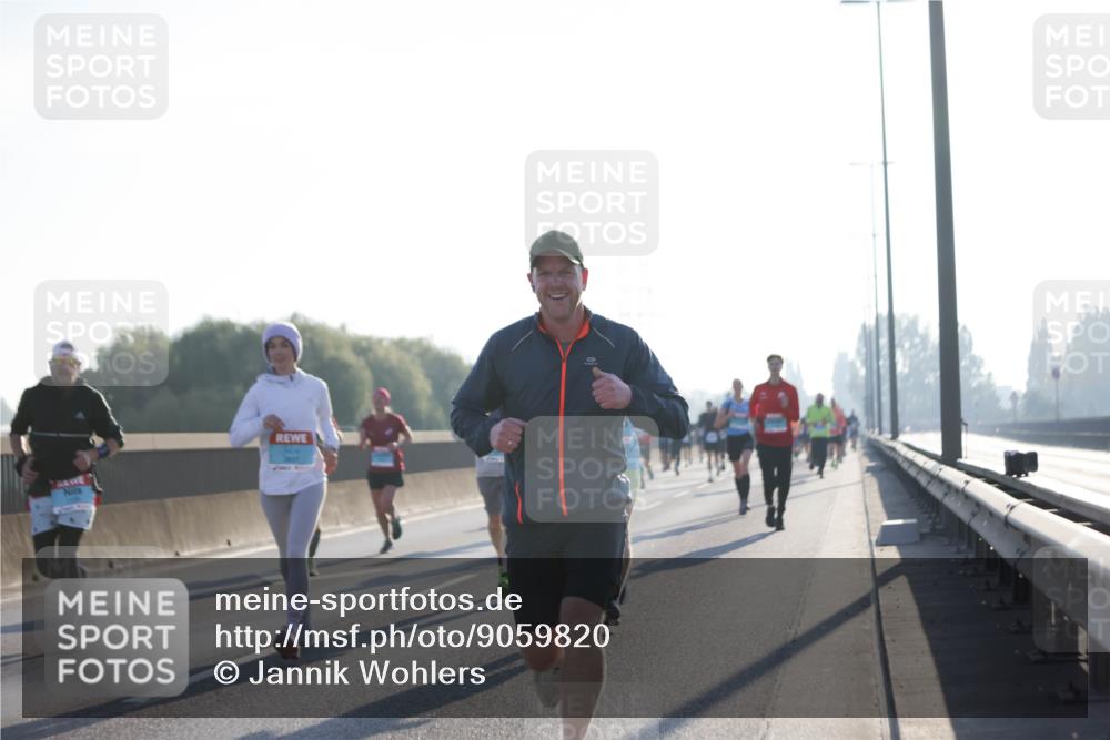 03.10.2025 - Köhlbrandbrückenlauf Jannik Wohlers http://msf.ph/oto/9059820 03.10.2025 09:14:31 Position 3  meine-sportfotos.de
