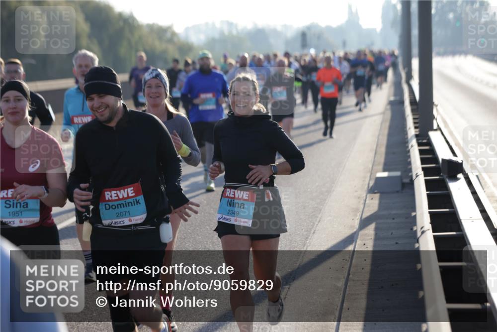 03.10.2025 - Köhlbrandbrückenlauf Jannik Wohlers http://msf.ph/oto/9059829 03.10.2025 09:22:23 Position 3 1951, 2071, 2349 meine-sportfotos.de