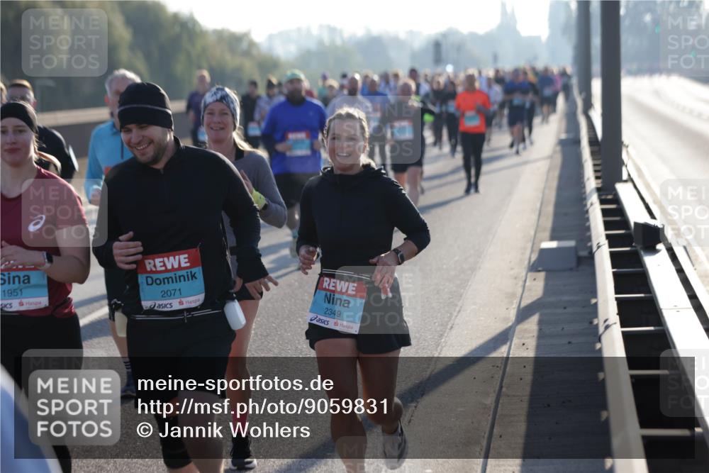 03.10.2025 - Köhlbrandbrückenlauf Jannik Wohlers http://msf.ph/oto/9059831 03.10.2025 09:22:23 Position 3 1951, 2071, 2349 meine-sportfotos.de