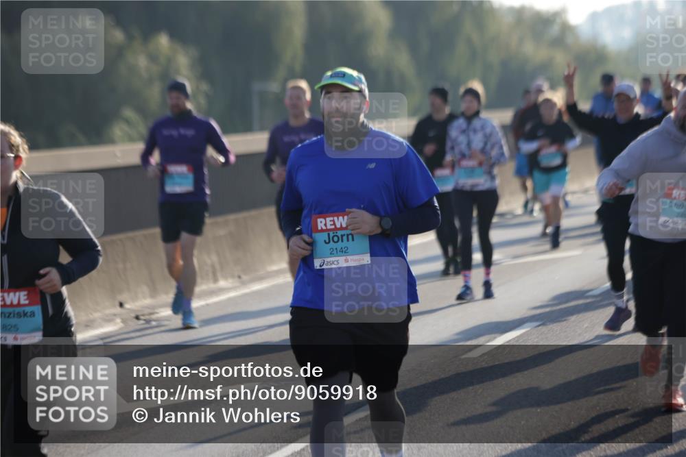 03.10.2025 - Köhlbrandbrückenlauf Jannik Wohlers http://msf.ph/oto/9059918 03.10.2025 09:22:26 Position 3 825, 2142 meine-sportfotos.de