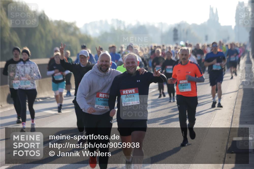 03.10.2025 - Köhlbrandbrückenlauf Jannik Wohlers http://msf.ph/oto/9059938 03.10.2025 09:22:27 Position 3 2424, 2460, 3576 meine-sportfotos.de