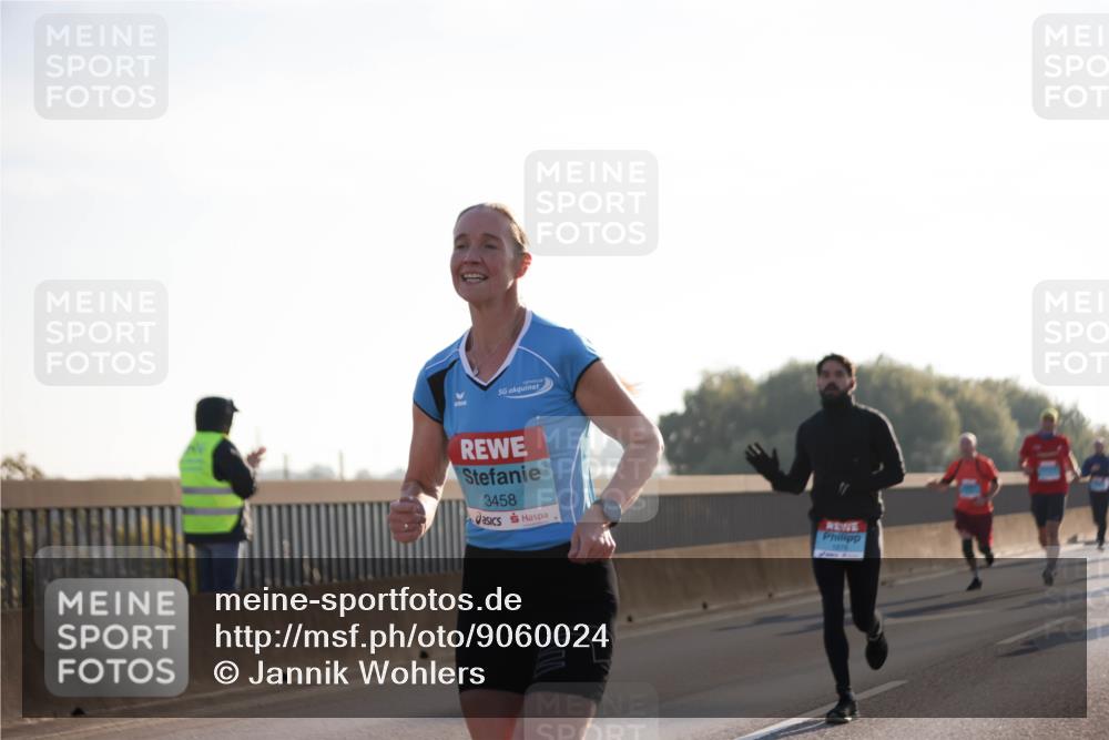 03.10.2025 - Köhlbrandbrückenlauf Jannik Wohlers http://msf.ph/oto/9060024 03.10.2025 09:14:37 Position 3 3458 meine-sportfotos.de