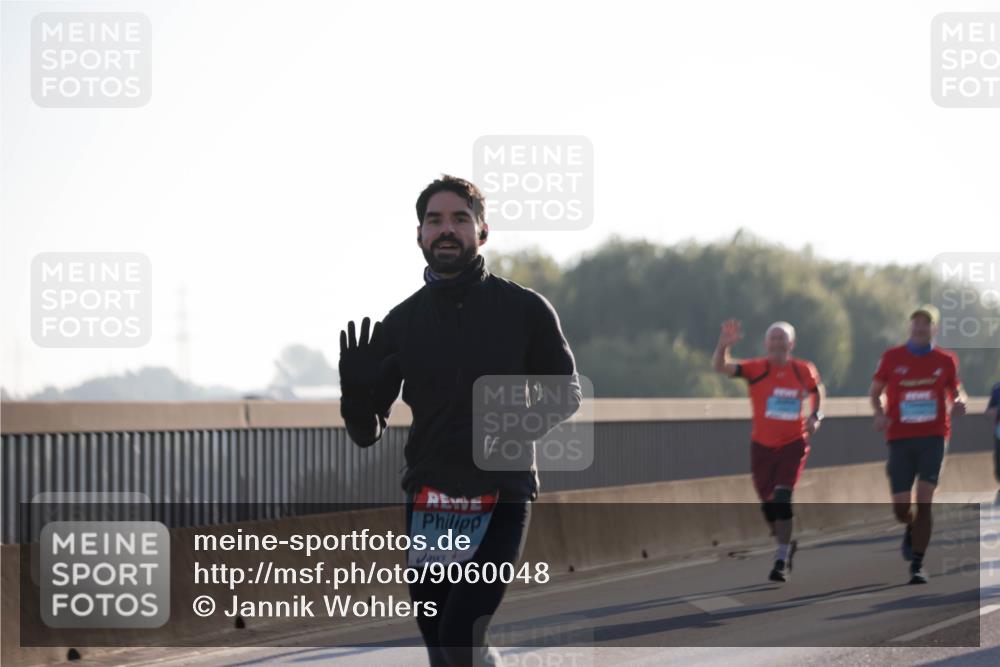 03.10.2025 - Köhlbrandbrückenlauf Jannik Wohlers http://msf.ph/oto/9060048 03.10.2025 09:14:38 Position 3 1279 meine-sportfotos.de