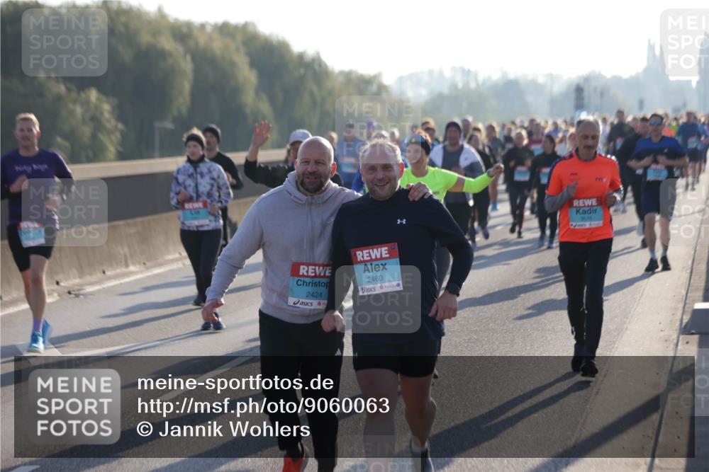03.10.2025 - Köhlbrandbrückenlauf Jannik Wohlers http://msf.ph/oto/9060063 03.10.2025 09:22:28 Position 3 2424, 2460, 3576 meine-sportfotos.de