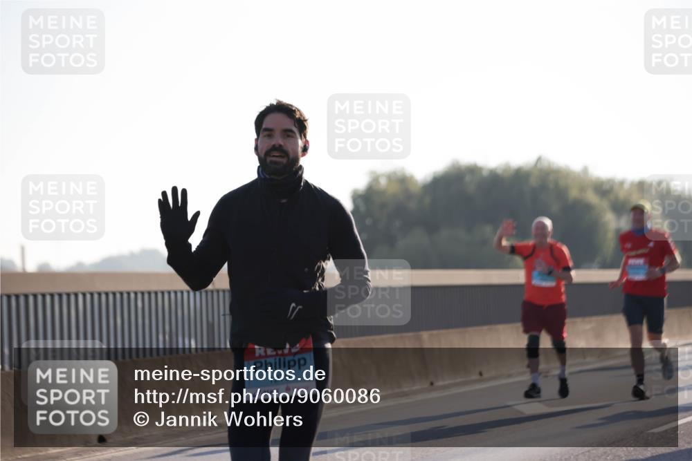 03.10.2025 - Köhlbrandbrückenlauf Jannik Wohlers http://msf.ph/oto/9060086 03.10.2025 09:14:39 Position 3 1279 meine-sportfotos.de