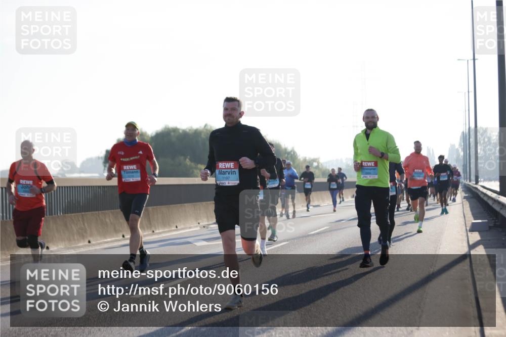 03.10.2025 - Köhlbrandbrückenlauf Jannik Wohlers http://msf.ph/oto/9060156 03.10.2025 09:14:41 Position 3 1197 meine-sportfotos.de