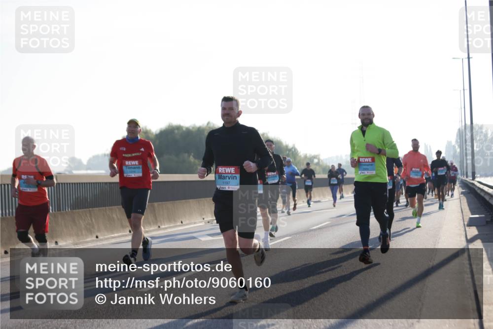 03.10.2025 - Köhlbrandbrückenlauf Jannik Wohlers http://msf.ph/oto/9060160 03.10.2025 09:14:41 Position 3 1219, 1197 meine-sportfotos.de