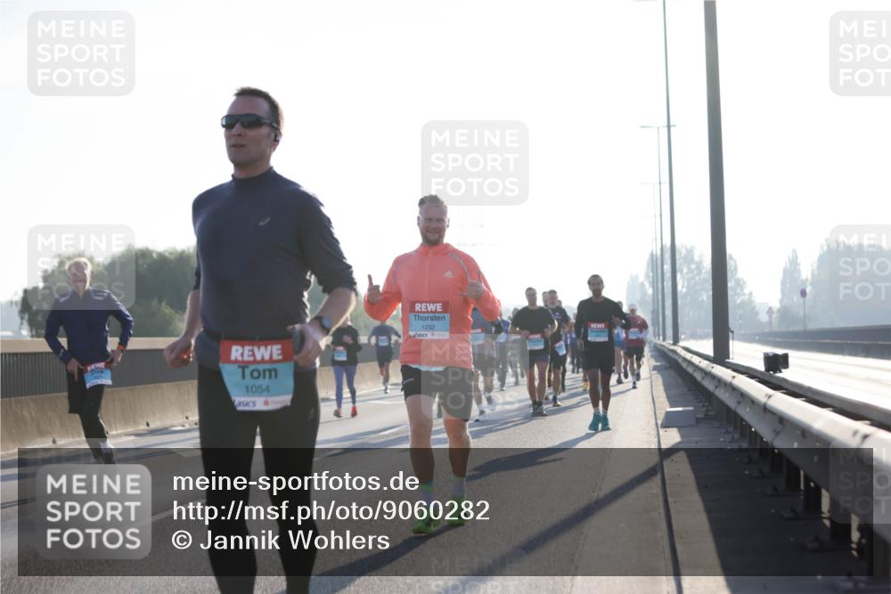 03.10.2025 - Köhlbrandbrückenlauf Jannik Wohlers http://msf.ph/oto/9060282 03.10.2025 09:14:44 Position 3 1054, 1292 meine-sportfotos.de