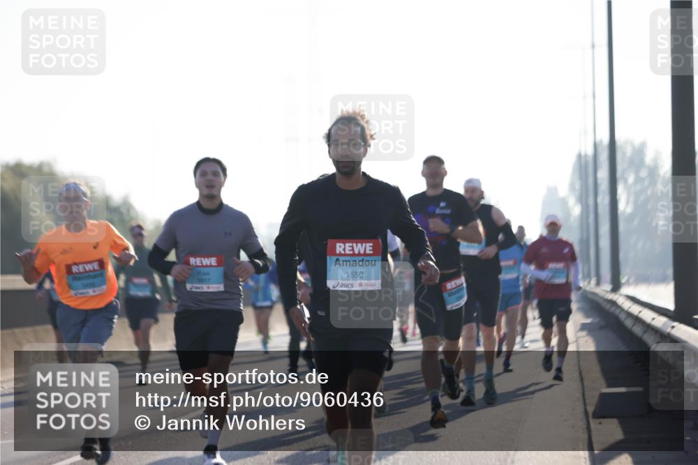 03.10.2025 - Köhlbrandbrückenlauf Jannik Wohlers http://msf.ph/oto/9060436 03.10.2025 09:14:47 Position 3 3817, 1550 meine-sportfotos.de