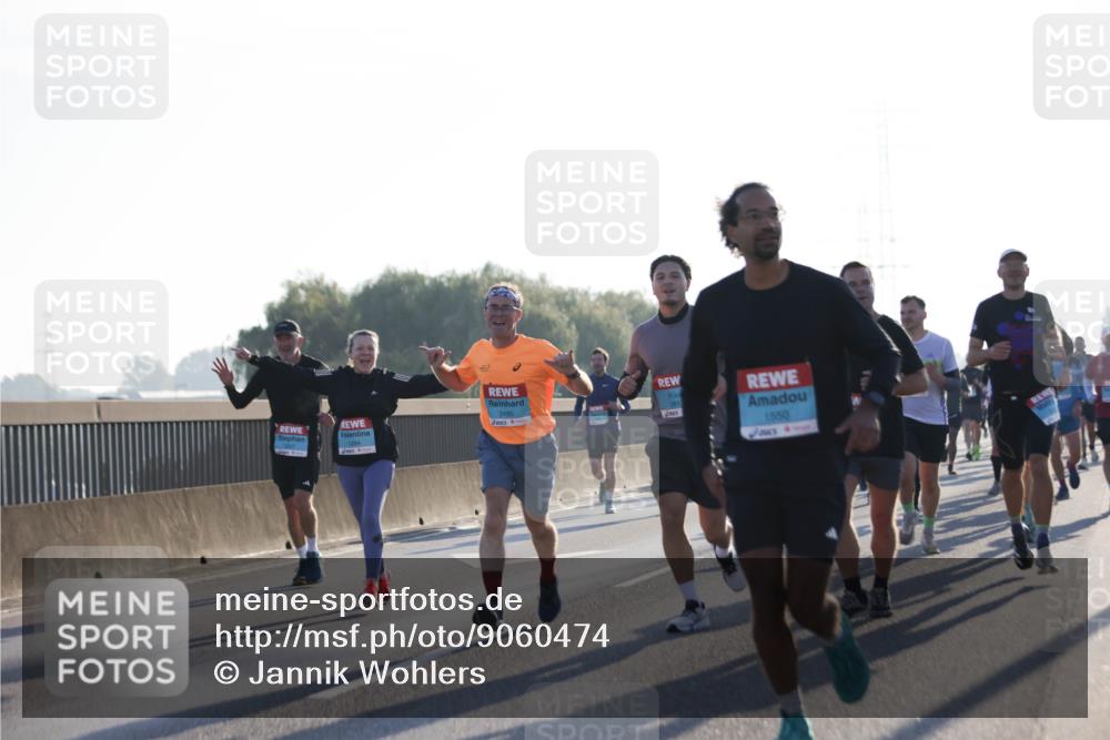 03.10.2025 - Köhlbrandbrückenlauf Jannik Wohlers http://msf.ph/oto/9060474 03.10.2025 09:14:48 Position 3 3495, 1550 meine-sportfotos.de