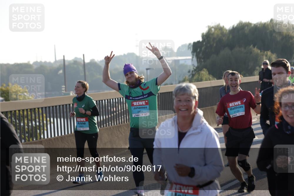 03.10.2025 - Köhlbrandbrückenlauf Jannik Wohlers http://msf.ph/oto/9060617 03.10.2025 09:22:41 Position 3 2865, 53, 2864, 2139 meine-sportfotos.de