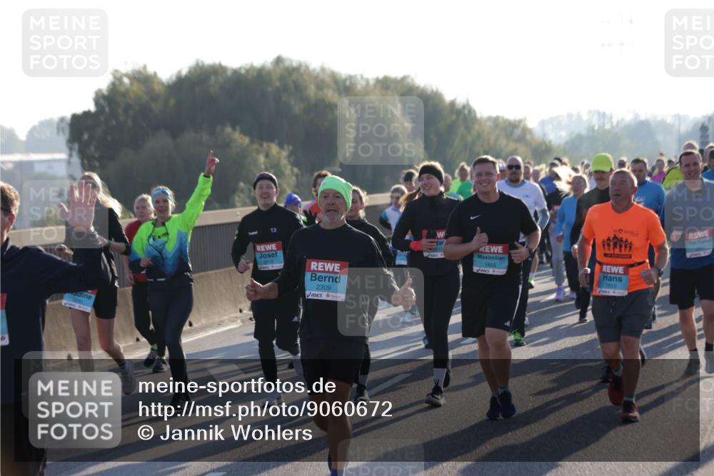 03.10.2025 - Köhlbrandbrückenlauf Jannik Wohlers http://msf.ph/oto/9060672 03.10.2025 09:22:44 Position 3 13, 2616, 2309, 2617, 1855, 1853 meine-sportfotos.de