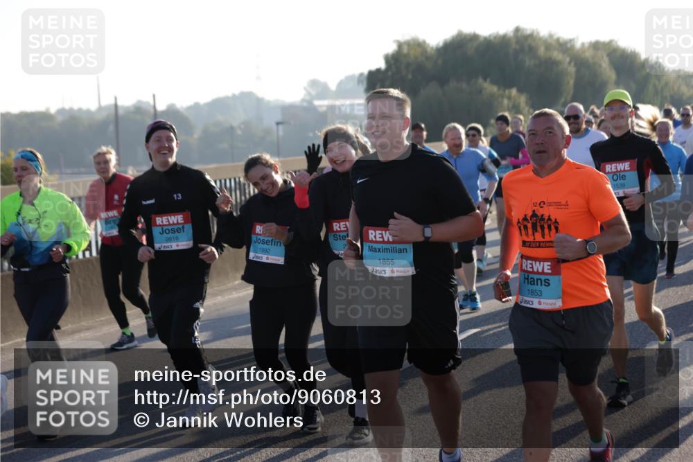 03.10.2025 - Köhlbrandbrückenlauf Jannik Wohlers http://msf.ph/oto/9060813 03.10.2025 09:22:47 Position 3 13, 2616, 1992, 1855, 1539, 12, 1853 meine-sportfotos.de