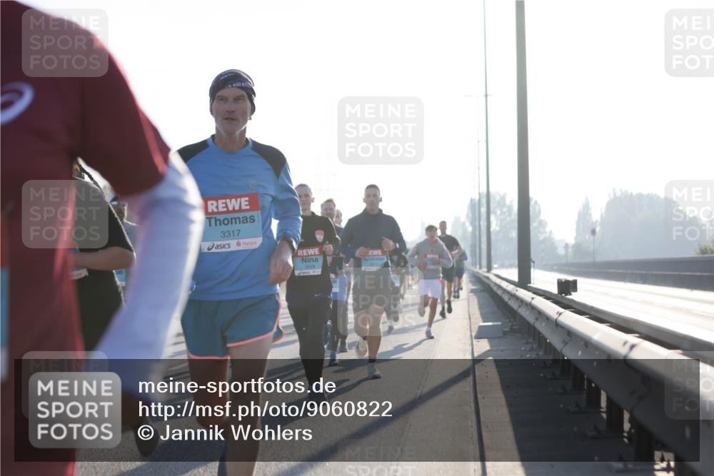 03.10.2025 - Köhlbrandbrückenlauf Jannik Wohlers http://msf.ph/oto/9060822 03.10.2025 09:14:54 Position 3 3317, 3568, 51 meine-sportfotos.de