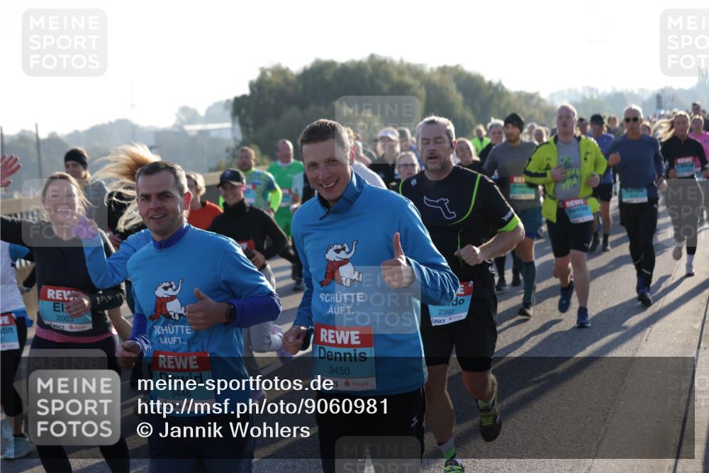 03.10.2025 - Köhlbrandbrückenlauf Jannik Wohlers http://msf.ph/oto/9060981 03.10.2025 09:22:50 Position 3 2003, 3446, 3450, 2392 meine-sportfotos.de