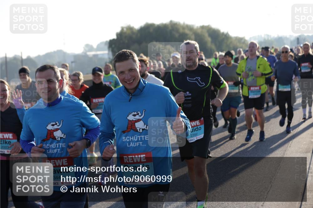 03.10.2025 - Köhlbrandbrückenlauf Jannik Wohlers http://msf.ph/oto/9060999 03.10.2025 09:22:50 Position 3 2003, 3446, 3450, 2392 meine-sportfotos.de