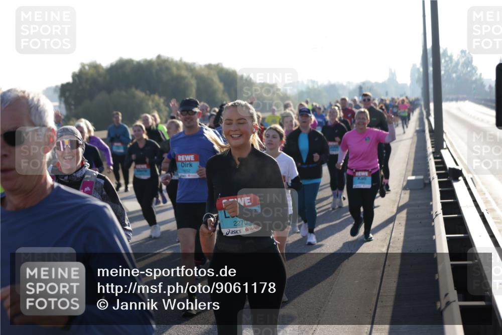 03.10.2025 - Köhlbrandbrückenlauf Jannik Wohlers http://msf.ph/oto/9061178 03.10.2025 09:22:54 Position 3 2270 meine-sportfotos.de