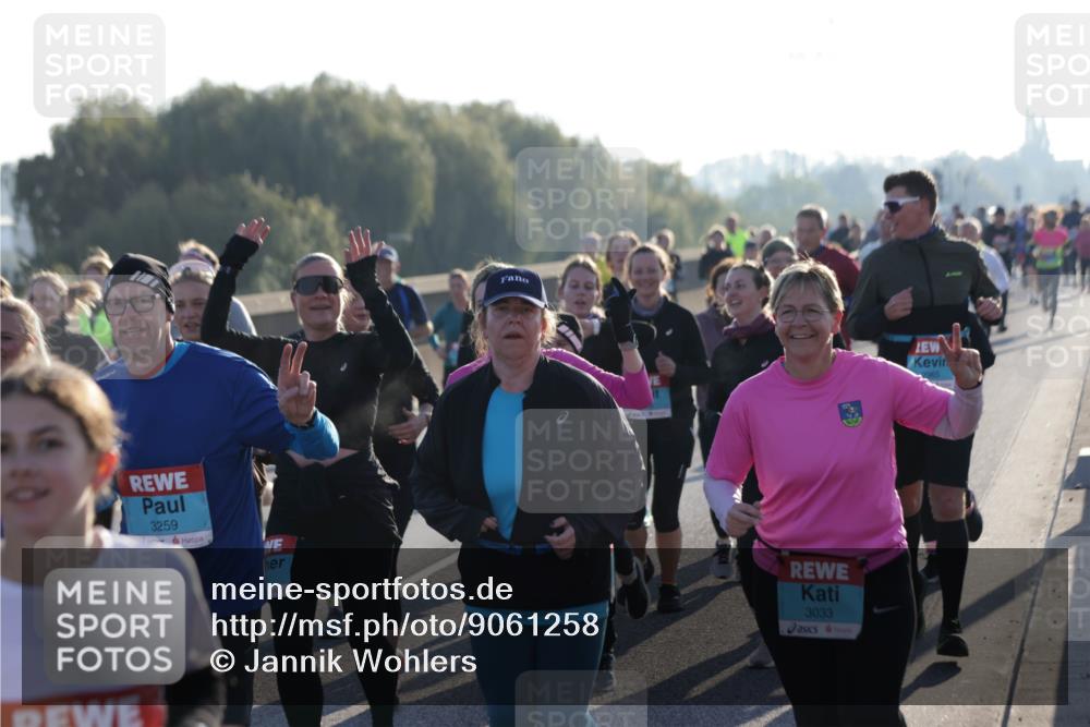 03.10.2025 - Köhlbrandbrückenlauf Jannik Wohlers http://msf.ph/oto/9061258 03.10.2025 09:22:56 Position 3 3259, 3033 meine-sportfotos.de