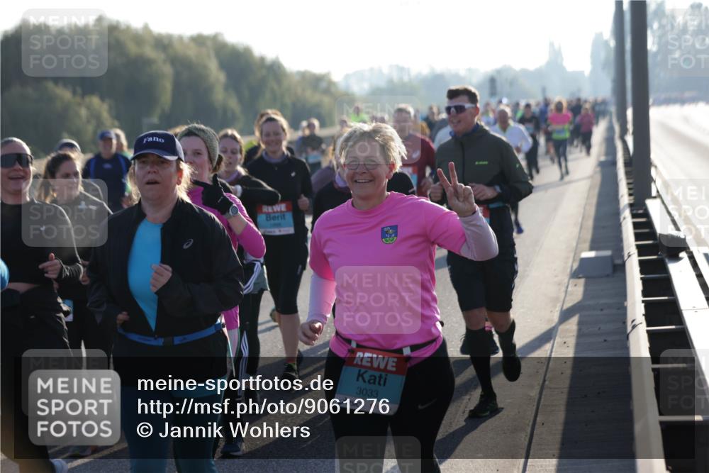 03.10.2025 - Köhlbrandbrückenlauf Jannik Wohlers http://msf.ph/oto/9061276 03.10.2025 09:22:57 Position 3 3033 meine-sportfotos.de
