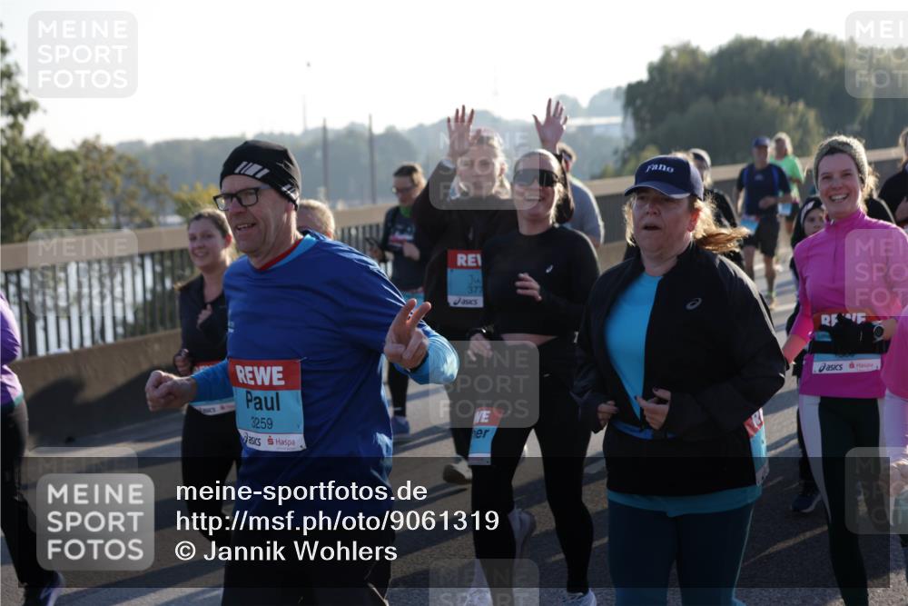 03.10.2025 - Köhlbrandbrückenlauf Jannik Wohlers http://msf.ph/oto/9061319 03.10.2025 09:22:57 Position 3 3259 meine-sportfotos.de