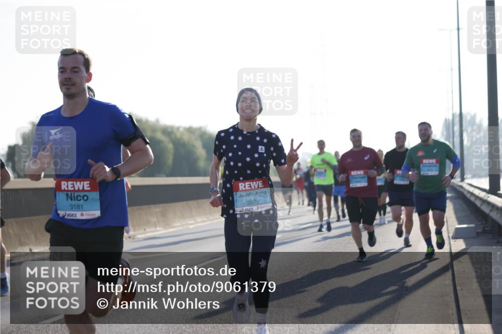 03.10.2025 - Köhlbrandbrückenlauf Jannik Wohlers http://msf.ph/oto/9061379 03.10.2025 09:15:04 Position 3 3181, 2979 meine-sportfotos.de