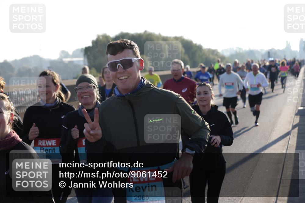 03.10.2025 - Köhlbrandbrückenlauf Jannik Wohlers http://msf.ph/oto/9061452 03.10.2025 09:23:00 Position 3 1895, 2965 meine-sportfotos.de