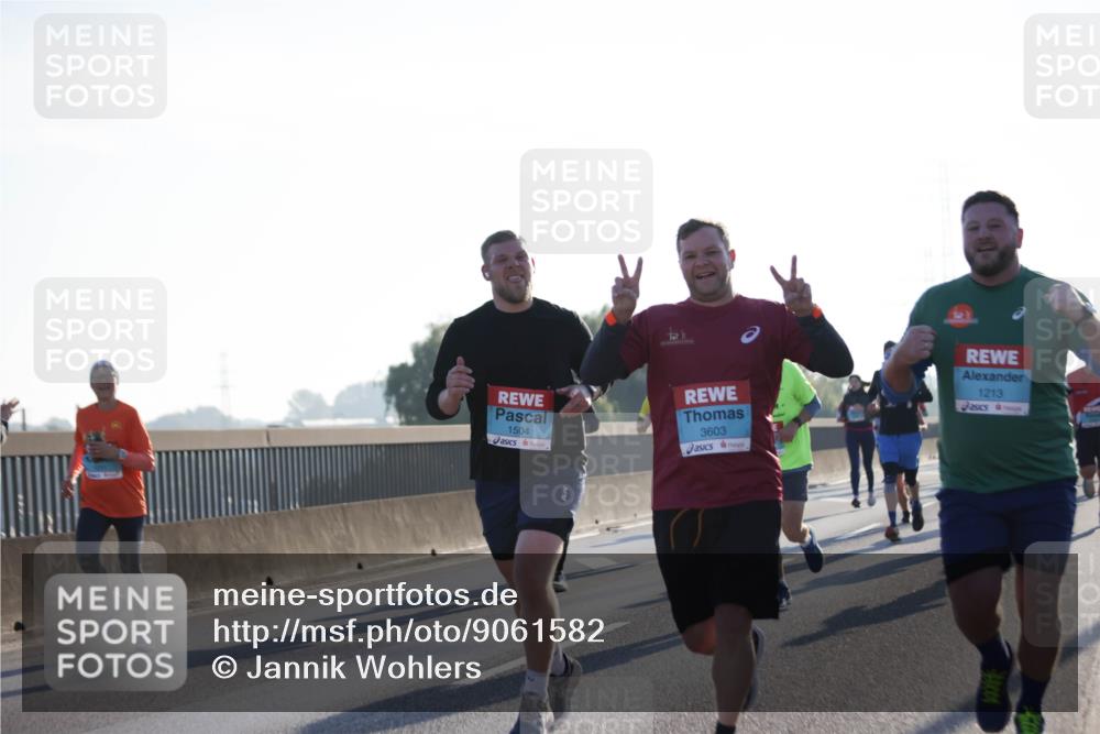 03.10.2025 - Köhlbrandbrückenlauf Jannik Wohlers http://msf.ph/oto/9061582 03.10.2025 09:15:07 Position 3 1504, 3603, 1213 meine-sportfotos.de