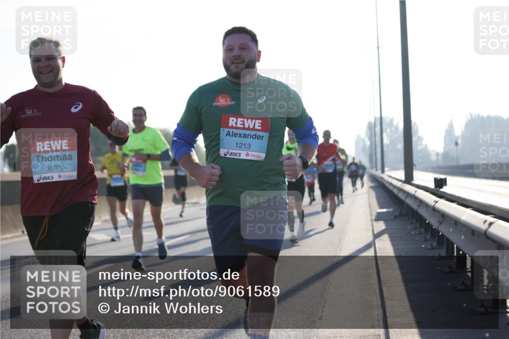 03.10.2025 - Köhlbrandbrückenlauf Jannik Wohlers http://msf.ph/oto/9061589 03.10.2025 09:15:08 Position 3 3603, 1213 meine-sportfotos.de