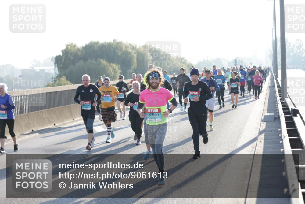 03.10.2025 - Köhlbrandbrückenlauf Jannik Wohlers http://msf.ph/oto/9061613 03.10.2025 09:23:08 Position 3 21, 2209 meine-sportfotos.de