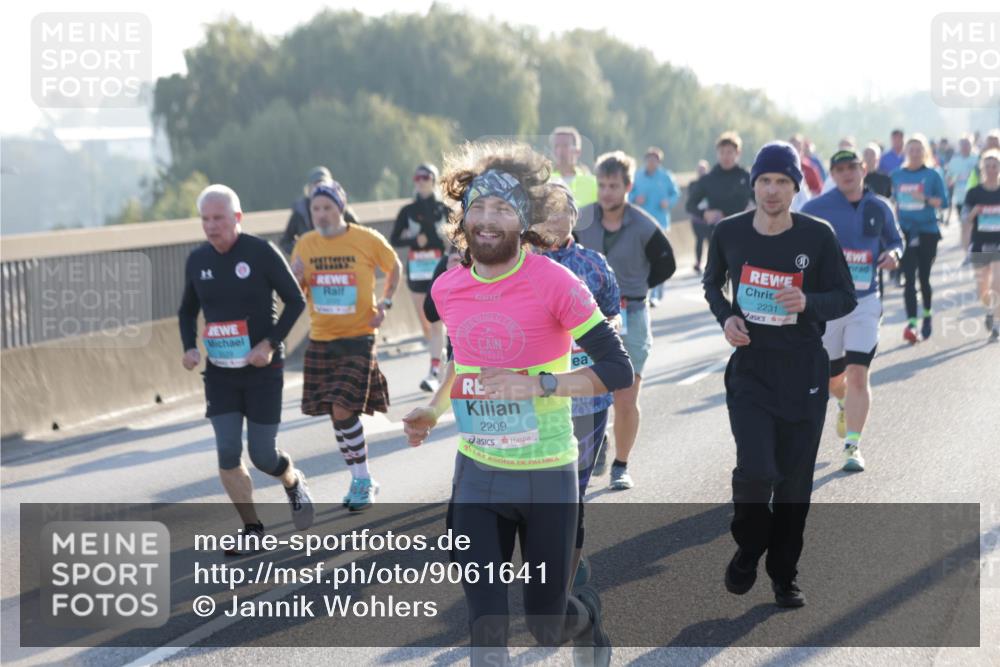 03.10.2025 - Köhlbrandbrückenlauf Jannik Wohlers http://msf.ph/oto/9061641 03.10.2025 09:23:08 Position 3 2209, 2231 meine-sportfotos.de